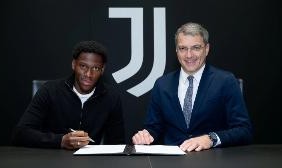 都体：国米也曾有意尤文新援戴维，但无法满足薪资＋主力位置要求