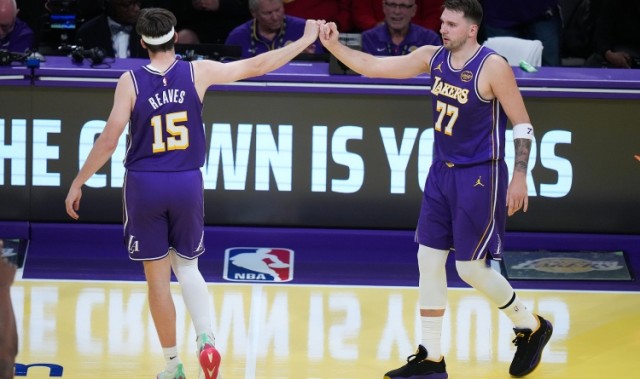 MK体育娱乐-名记：湖人想打造一支达拉斯2.0 他们相信东&amp;里的后场双枪能成功