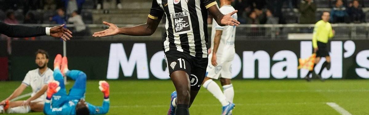 MK体育娱乐-RMC：谢里夫已与水晶宫达成协议，但俱乐部谈判陷入僵局